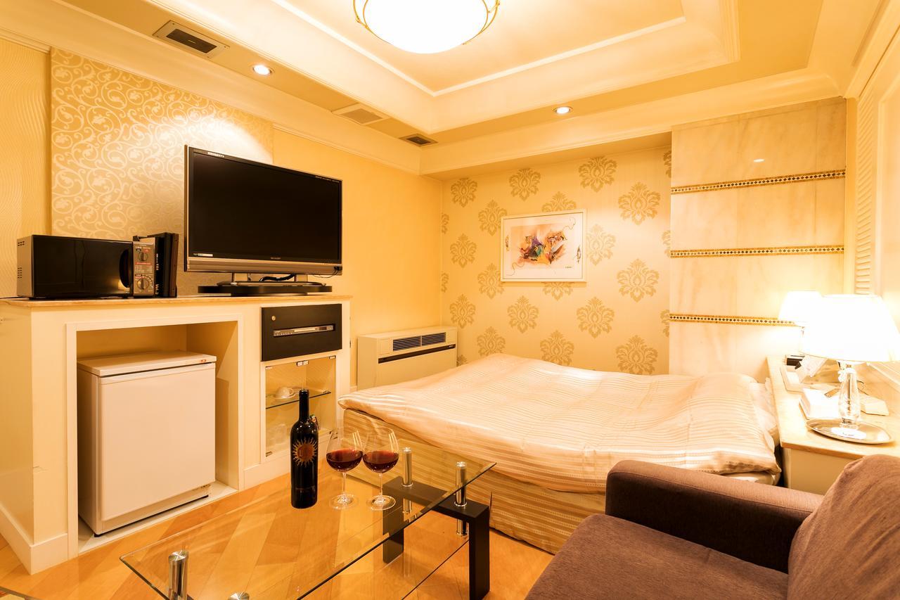 Hotel Moana Shinjuku (Adults Only) Tokio Zewnętrze zdjęcie